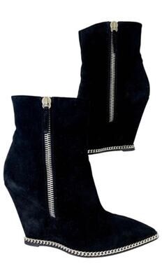 Giuseppe Zanotti Wedge Point Toe Ankle Boot Black Suede 39.5 Chain Detail w/box